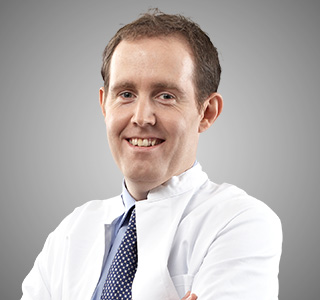 DR. MATTHIAS B. HEEDE